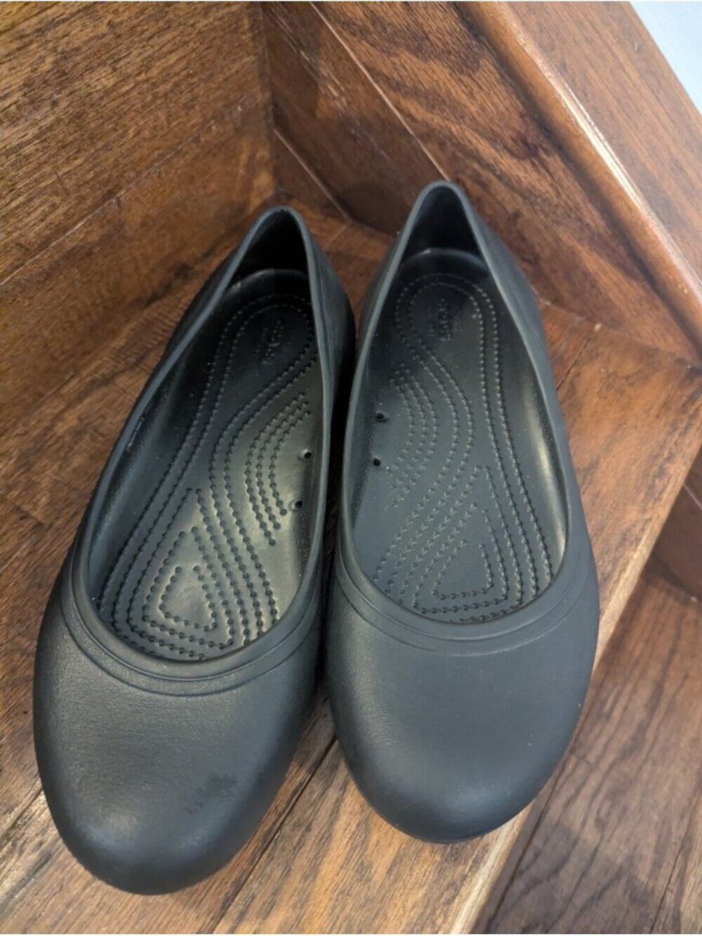 Crocs Womens at Work Flats, Everyday Flats, Slip Resistant Shoes Black Size 8 - Picture 11 of 16